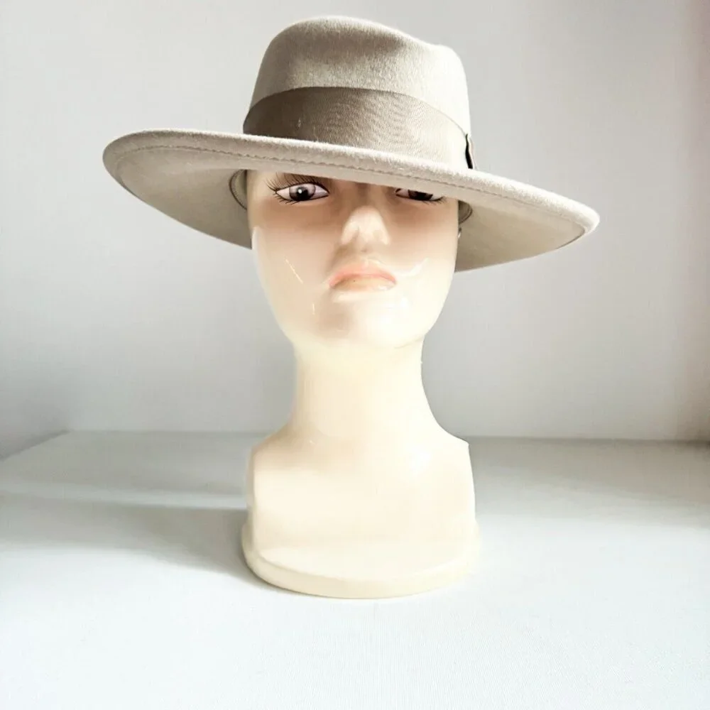 Vintage Classic All wool Fedora Hat Light Beige USA Made Small